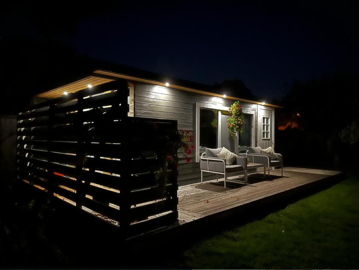 Hede Suvemajad/summer Campsite Parnu